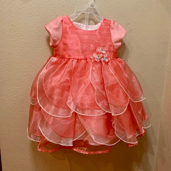 Infant Girls' Party Dress
Size : 12 M - Picture 3 of 6